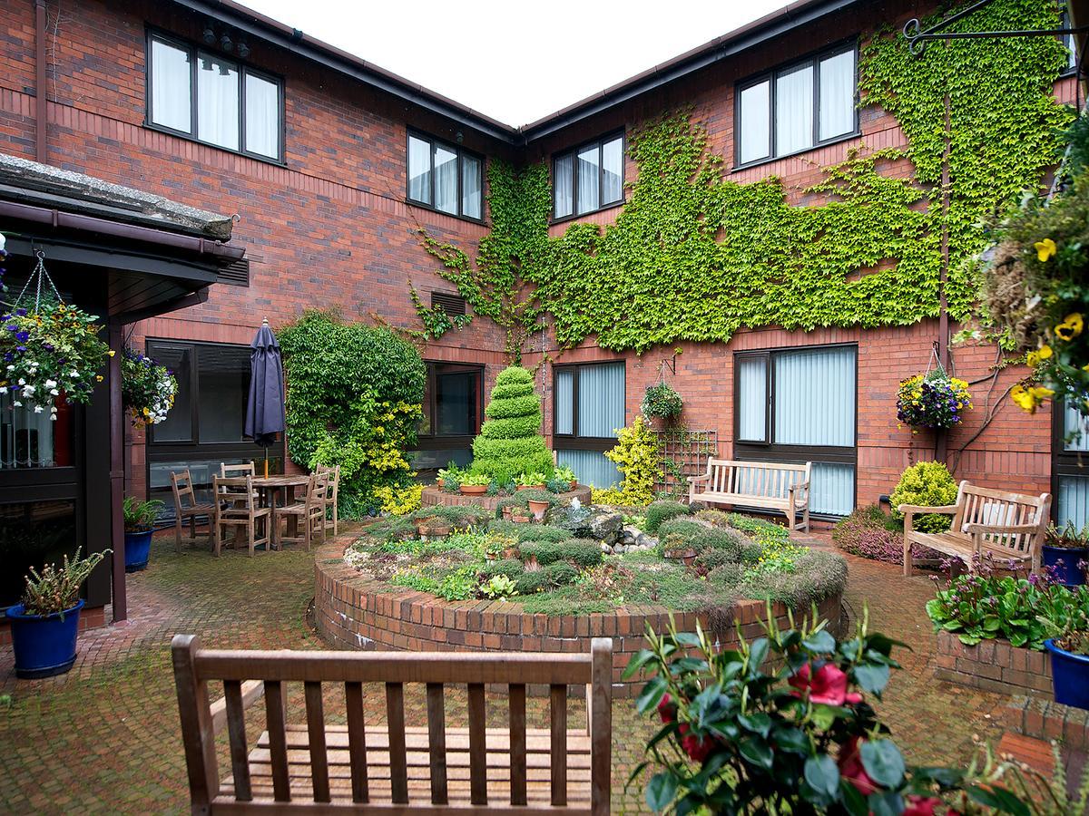 Hotel Warwick Conferences - Radcliffe Coventry Exterior foto